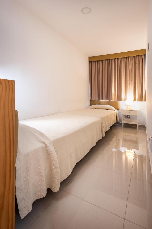 Apartamentos Las Palmeras 푸에르토 데 모간 외부 사진