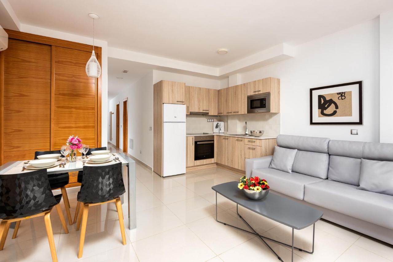 Apartamentos Las Palmeras 푸에르토 데 모간 외부 사진