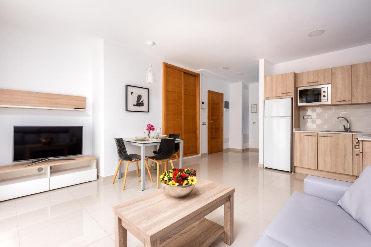 Apartamentos Las Palmeras 푸에르토 데 모간 외부 사진